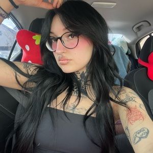 Meet your Posher, Catalina